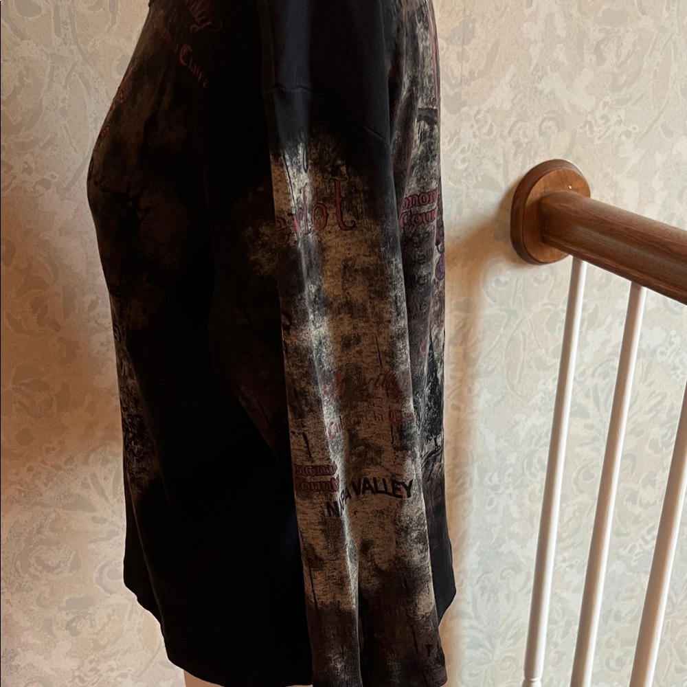 Wine Graphic Women's Top with Rhinestones - Picture 3 of 6